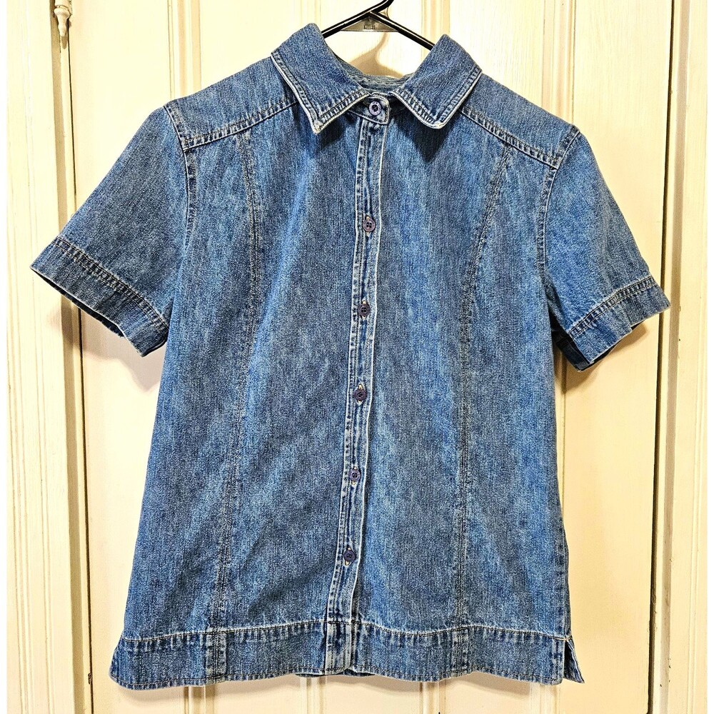 Vintage New York & Company Acid Wash Denim Short Sleeve Button Down Shirt Small